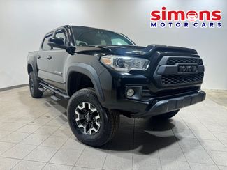 2017 Toyota Tacoma DOUBLE CAB in Bedford, OH 44146